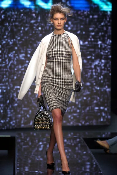 Look 4